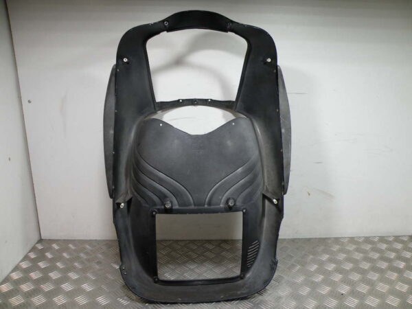 Carénage bouclier avant  APRILIA SCARABEO 125 4t -2003-