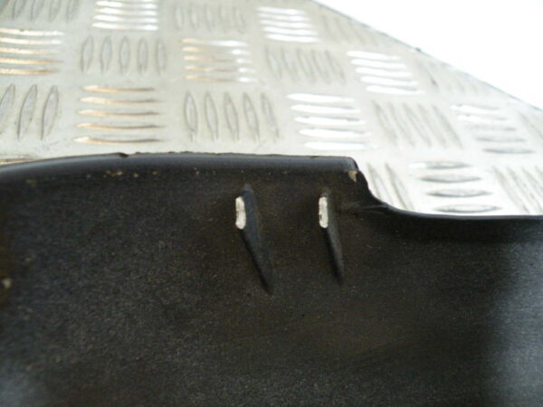 Carénage bouclier avant  APRILIA SCARABEO 125 4t -2003-