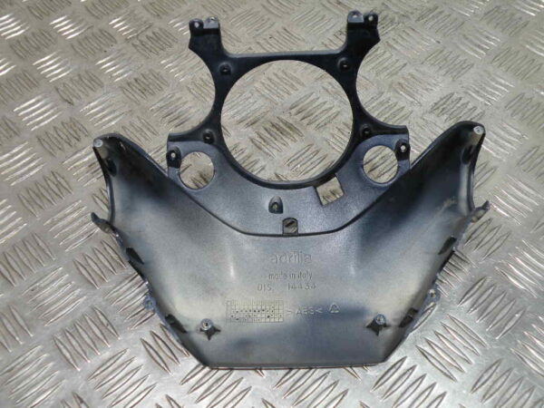 Couvre guidon APRILIA SCARABEO 125 4t -2003-