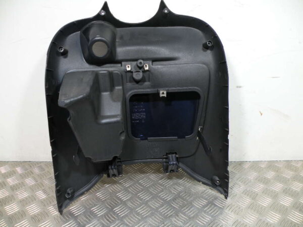 Tablier intérieur (sans clef) APRILIA SCARABEO 125 4t -2003-