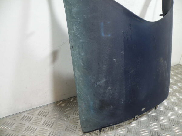 Sabot bas de caisse APRILIA SCARABEO 125 4t -2003-