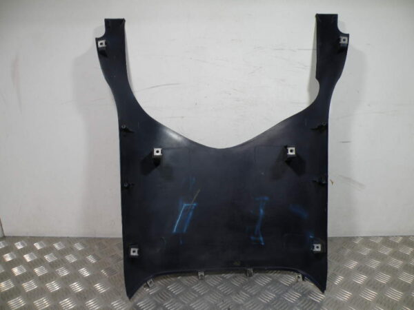 Sabot bas de caisse APRILIA SCARABEO 125 4t -2003-