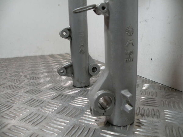 Fourche APRILIA SCARABEO 125 4t -2003-