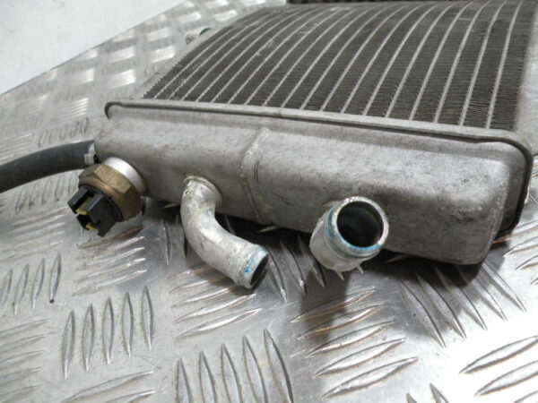 Radiateur APRILIA SCARABEO 125 4t -2003-