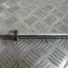Axe de roue avant APRILIA SCARABEO 125 4t -2003-