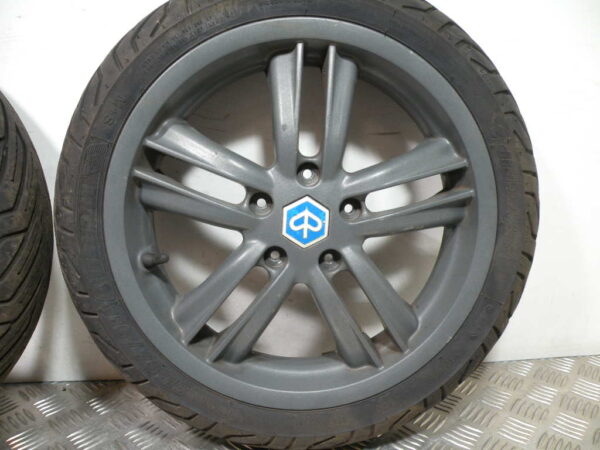 Roues avant PIAGGIO MP3 YOURBAN 125 4t -2011-