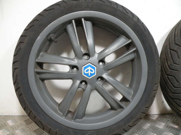 Roues avant PIAGGIO MP3 YOURBAN 125 4t -2011-