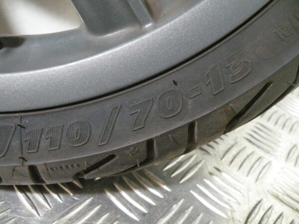 Roues avant PIAGGIO MP3 YOURBAN 125 4t -2011-