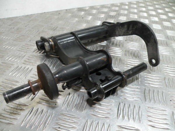 Support moteur PIAGGIO MP3 YOURBAN 125 4t -2011-
