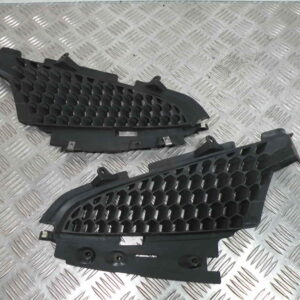 Grille de radiateur PIAGGIO MP3 YOURBAN 125 4t -2011-