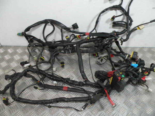 Faisceau électrique PIAGGIO MP3 YOURBAN 125 4t -2011-