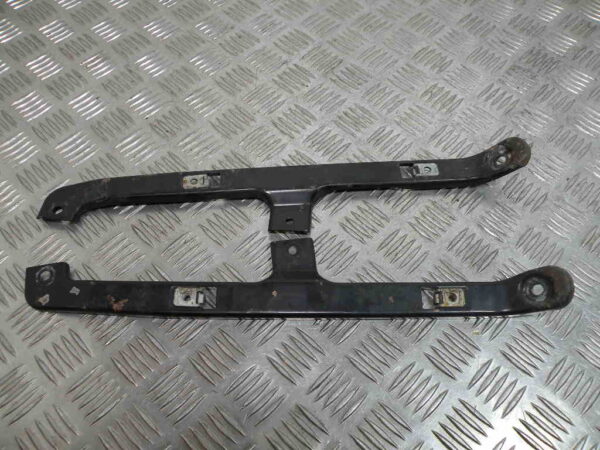 Support marche pied  PIAGGIO MP3 YOURBAN 125 4t -2011-