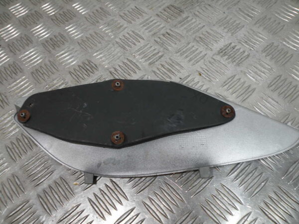 Trappe à bougie  PIAGGIO MP3 YOURBAN 125 4t -2011-