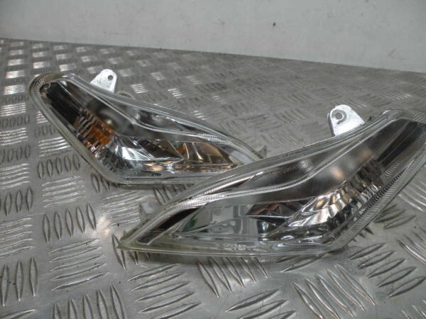 Clignotants avant PIAGGIO MP3 YOURBAN 125 4t -2011-