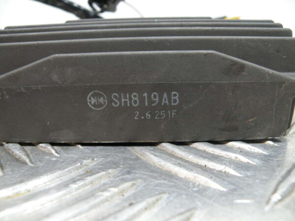 Régulateur tension PIAGGIO MP3 YOURBAN 125 4t -2011-