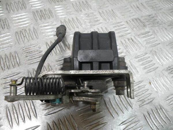 Etrier de frein roll lock PIAGGIO MP3 YOURBAN 125 4t -2011-
