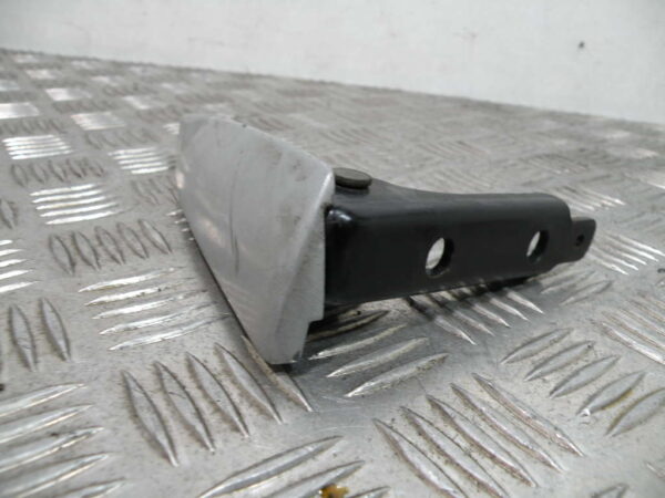 Repose pieds arrière PIAGGIO MP3 YOURBAN 125 4t -2011-