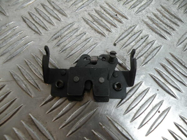 Serrure de selle  PIAGGIO MP3 YOURBAN 125 4t -2011-