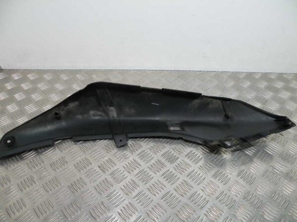 Carénage latéral gauche YAMAHA XJ6 DIVERSION 600 4t -1998-