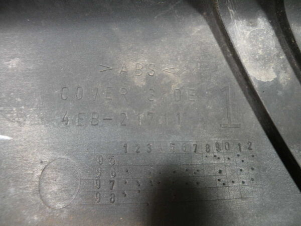 Carénage latéral gauche YAMAHA XJ6 DIVERSION 600 4t -1998-