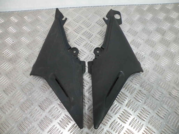 Caches latéraux gauche et droit YAMAHA XJ6 DIVERSION 600 4t -1998-