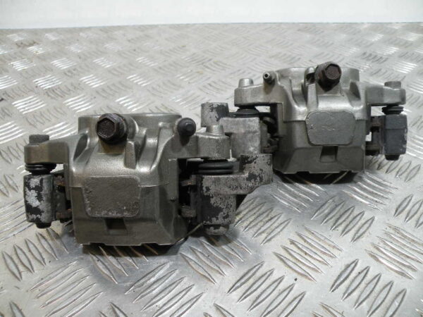 Étriers de frein avant YAMAHA XJ6 DIVERSION 600 4t -1998-