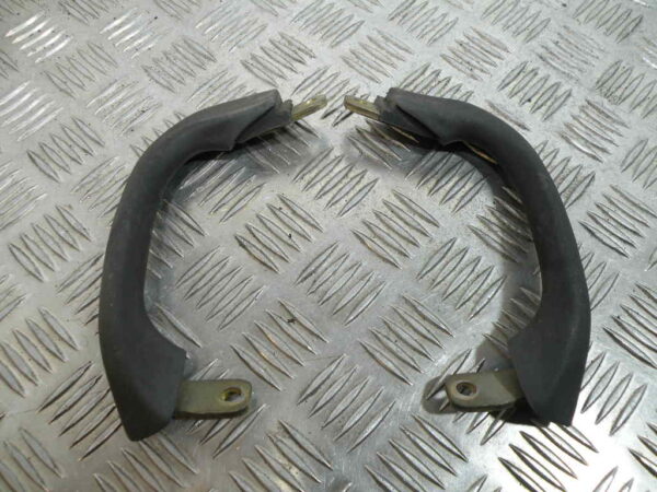 Poignée passager YAMAHA XJ6 DIVERSION 600 4t -1998-