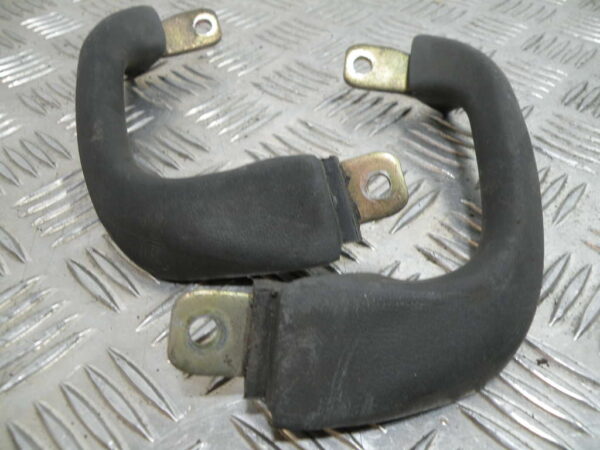 Poignée passager YAMAHA XJ6 DIVERSION 600 4t -1998-