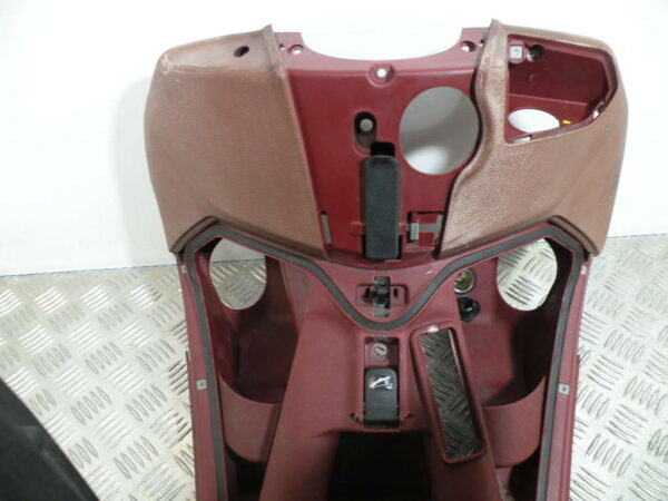 Tablier intérieur BEVERLY 350 4t -2013-