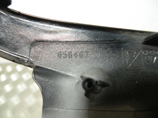 Carénage de guidon BEVERLY 350 4t -2013-