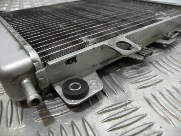 Radiateur BEVERLY 350 4t -2013-