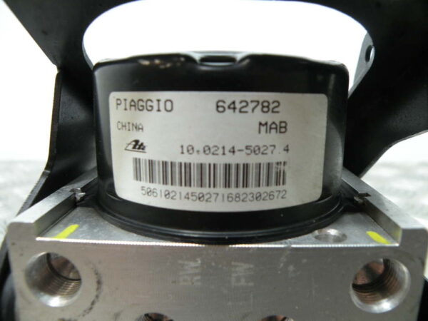 Boîtier de commande Bloc ABS BEVERLY 350 4t -2013-