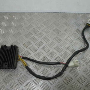 Régulateur de tension BEVERLY 350 4t -2013-