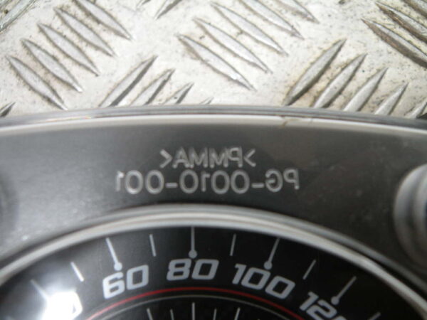 Compteur (51 615 km) BEVERLY 350 4t -2013-