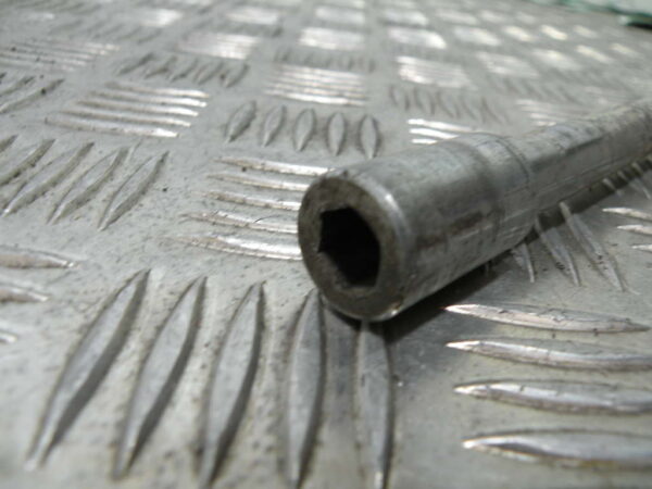 Axe de roue avant BEVERLY 350 4t -2013-