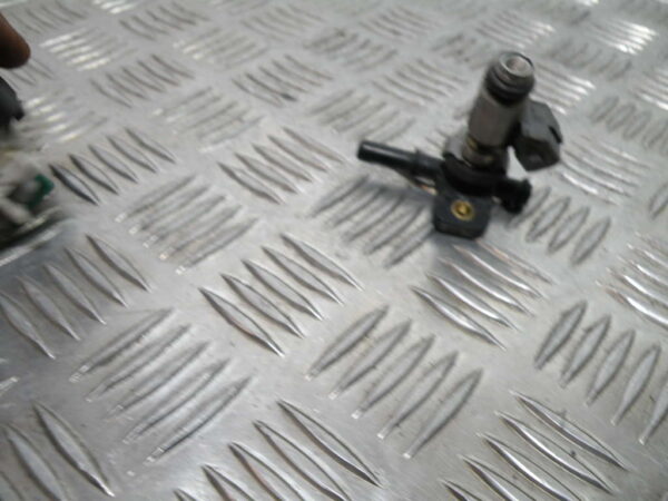 Injecteur BEVERLY 350 4t -2013-