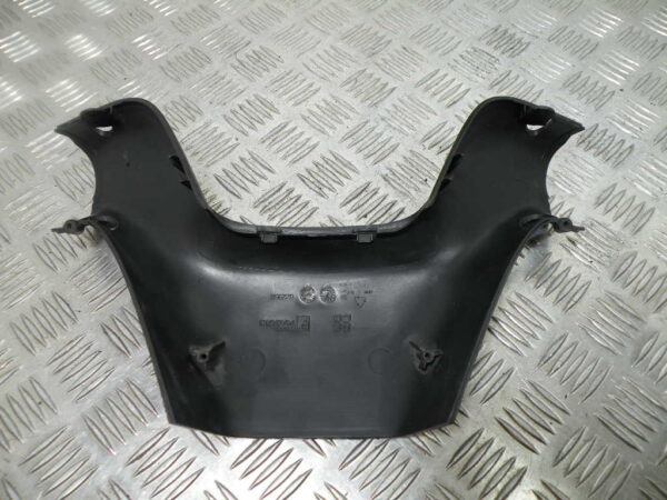 Couvre guidon inférieur PIAGGIO MP3 400 4t -2010-