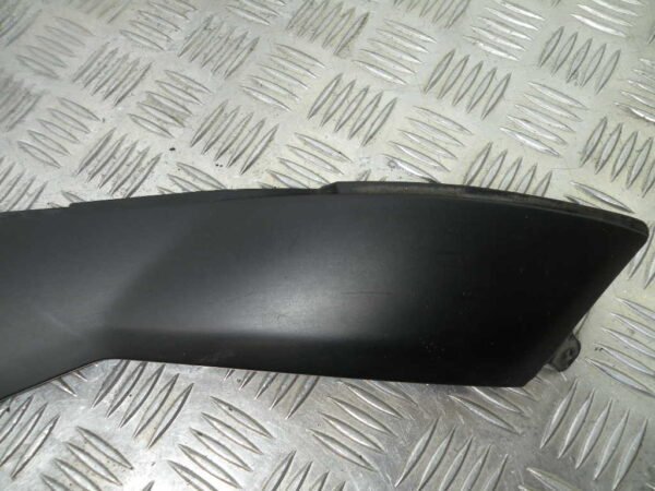 Cache carénage latéral gauche PIAGGIO MP3 400 4t -2010-