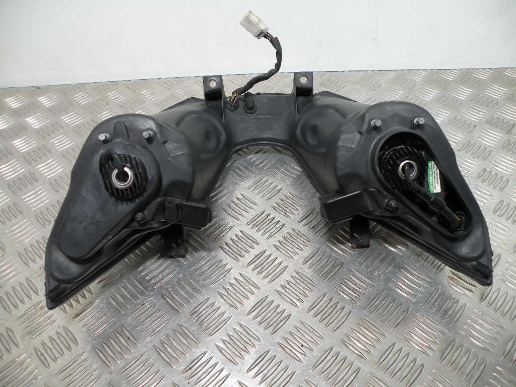 Optique / Phare avant PIAGGIO MP3 400 4t -2010-