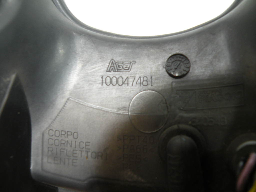 Optique / Phare avant PIAGGIO MP3 400 4t -2010-