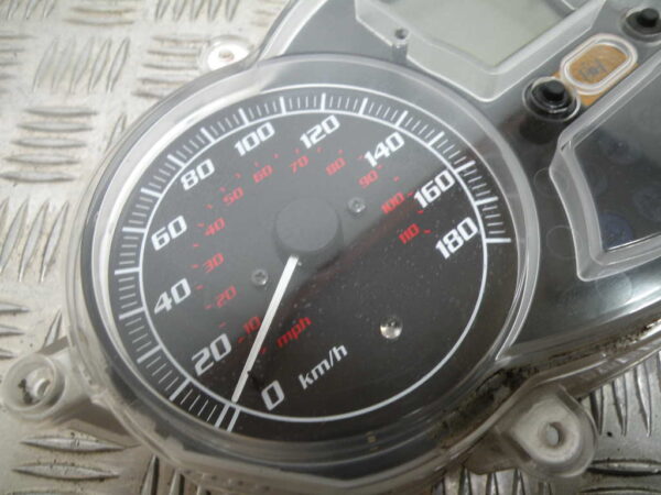 Compteur (43 283 km) PIAGGIO MP3 400 4t -2010-