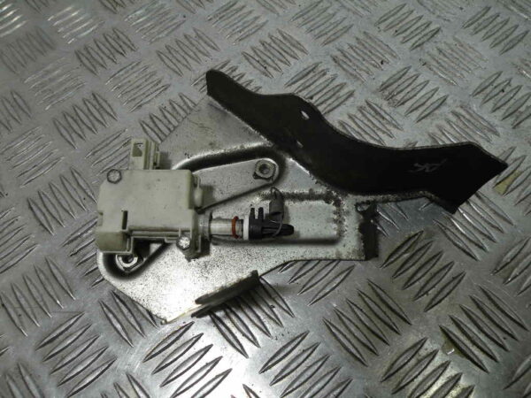 Mécanisme de verrouillage de selle PIAGGIO MP3 400 4t -2010-