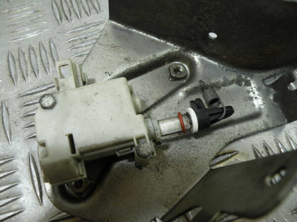 Mécanisme de verrouillage de selle PIAGGIO MP3 400 4t -2010-