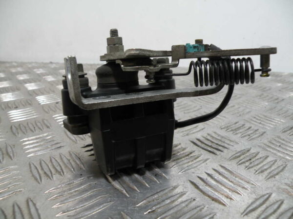 Étrier du Roll lock PIAGGIO MP3 400 4t -2010-