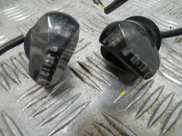 Clignotant avant PIAGGIO MP3 400 4t -2010-