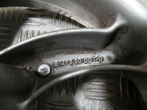 Jante avant PIAGGIO FLY 50  2t -2012-