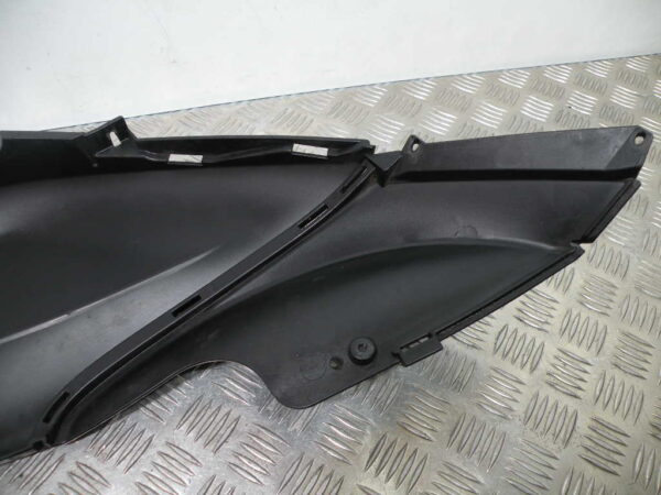 Coque arrière gauche PIAGGIO FLY 50 2t -2012-