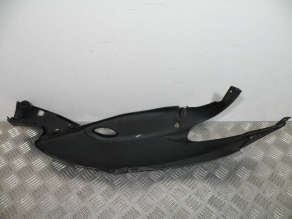 Carénage coque arrière gauche GILERA STALKER 50 2t -2010-