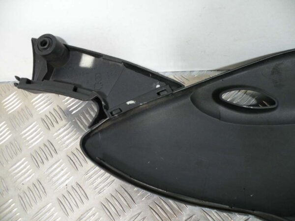 Carénage coque arrière gauche GILERA STALKER 50 2t -2010-