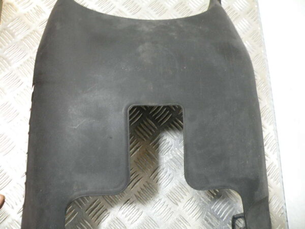 Sabot bas de caisse GILERA STALKER 50 2t -2010-